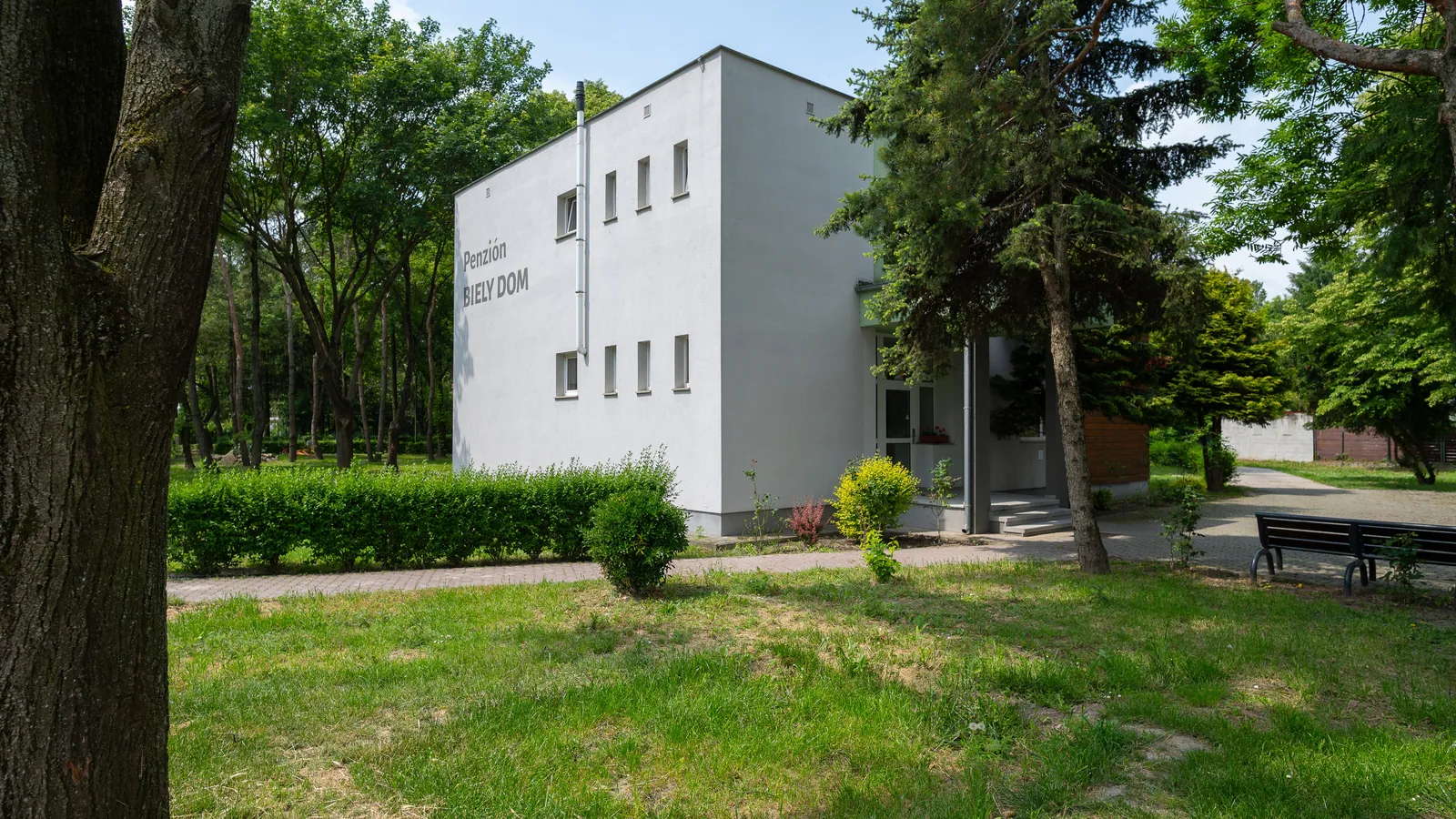 Penzión Biely Dom v zeleni